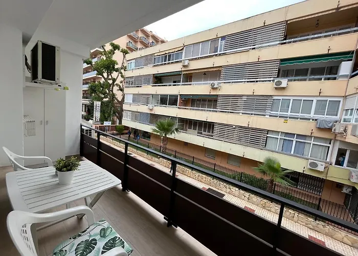 Ama611 - Terraza, Wifi, Playa La Carihuela A 100 Metros * Torremolinos