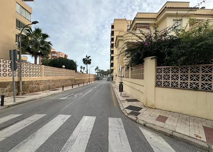 Ama611 - Terraza, Wifi, Playa La Carihuela A 100 Metros * Torremolinos