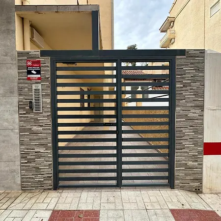 Daire Ama611 - Terraza, Wifi, Playa La Carihuela A 100 Metros Torremolinos