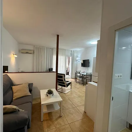 Ama611 - Terraza, Wifi, Playa La Carihuela A 100 Metros טורמולינוס